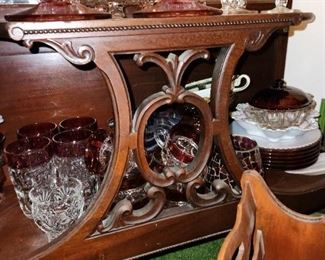 Detail of corner shelf