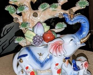 Vintage porcelain elephant.