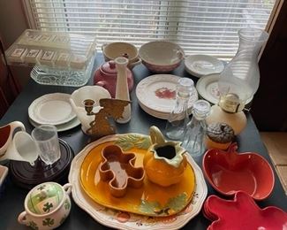 Assorted dishware.