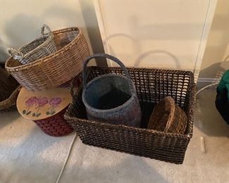 Large selection of new and vintage baskets.