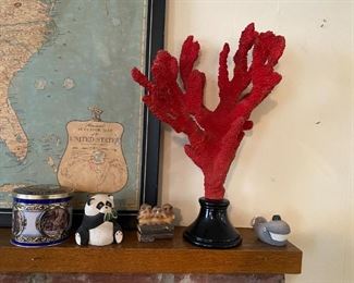 Decorative accessories.