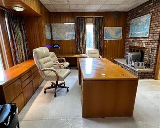 OFFICE FURNITURE ALL FOR SALE