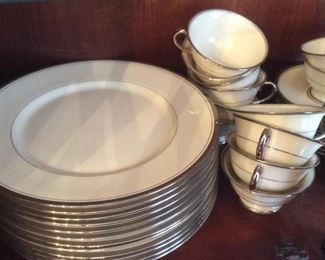 FranciscanHuntington Fine China Set/s