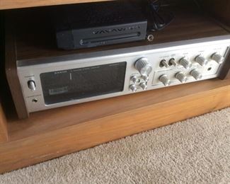 Vintage Stereo Counsel