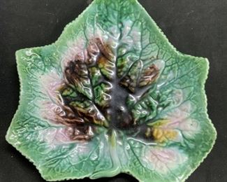 Vintage Ceramic Majolica Leaf Plate
