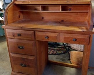Small Roll Top Desk