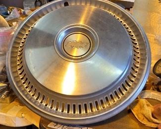 Chevrolet hubcaps 