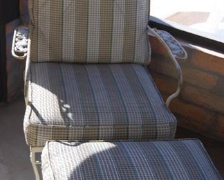 PATIO CHAIR WITH OTTOMAN