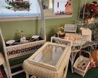 Wicker t cart