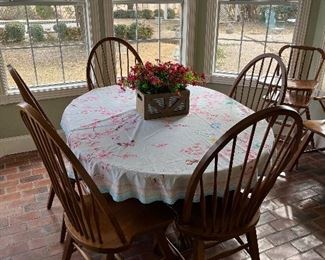 Country dinette set