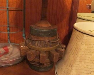 Wagon hub wheel lamp