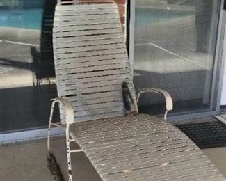 70's outdoor lounger