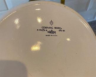 $15. Corning Ware 2 1/2 quart  Avocado Server with Lid