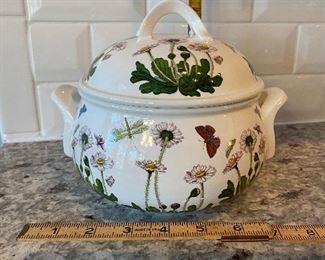 $60. Portmeirion Botanic Garden Daisy Lidded Casserole dish- no issues noted. 