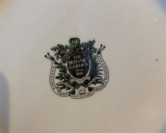 $60. Portmeirion Botanic Garden Daisy Lidded Casserole dish- no issues noted. 