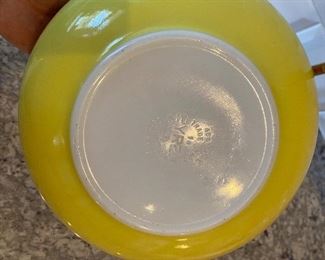 $15. Yellow Pyrex 404 Mixing Bowl - excellent condition. 