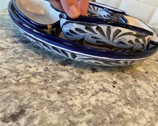 $25. 6 Pc Tierra Fina Serving Set (1 dish has chips)