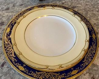 2 styles $400 EACH set. Tiffany & Co. China. 11 - 10.5" Blue Plates. 12 - 8.5" Gold Plates