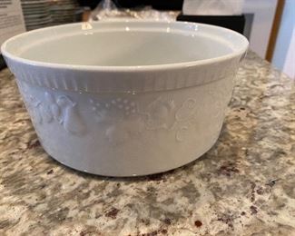 $5. Deshouliers france fruit bowl