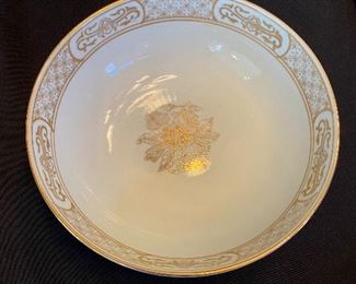 $20. Gold Imari Hand Painted Bowl. 