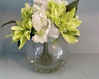 $5 Small Silk floral arrangement. 