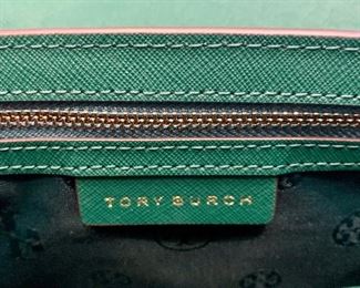 $150. Dark Green Tory Burch Crossbody handbag. Excellent (New?) Condition. 