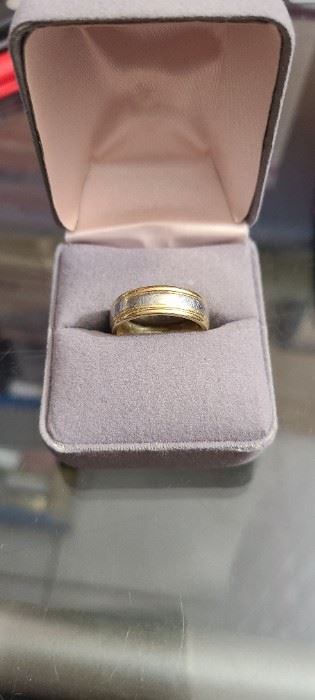 18k Yellow Gold & Platinum Wedding Band Ring by DIANA