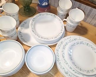Corelle set of dishes