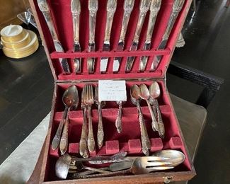 Rogers silver plated flatware “First Love” 63 pieces $125