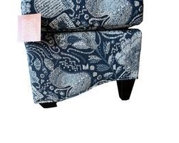 $2170 USD    Norwalk Custom Whistler Floral Chair + Ottoman TH154-1     Description: The Whistler Chair is at once contemporary and classic with a comfortable loose-pillow high back and slender flared arms. Welted trim and custom upholstery enhance the straight front rail and shaped side rail, as well as the sweep of the outside arms up to the back. The coordinating Ottoman echoes the beautiful silhouette.
Dimensions: 32 x 38 x 35"H 
Seat: W22 | D2 | H21
Arm: 25H
Condition: New - Interior Design Studio Floor Sample
Local pick up Lake Oswego, OR.  Showroom with main floor access. Contact us for shipper suggestions.       https://goodbyhello.com/products/norwalk-whistler-chair-thd-01?_pos=2&_sid=f9cbd366d&_ss=r