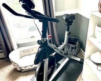 Yosuda Spin Bike
