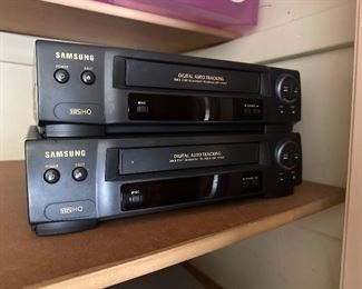 2 Samsung VHS playrts