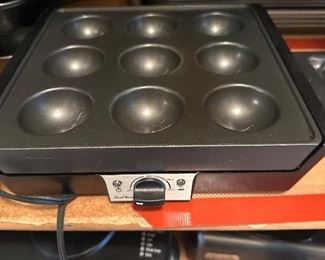 Final touch, electric ebelskiver  maker