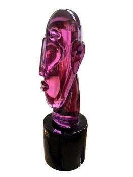$2000 USD      Italian Modernist Head Murano Glass Sculpture Sergio Rossi MK144-27     Description: A dynamic "very expressive" mouth blown sculpture in amethyst Murano glass, on a round black opaline glass base, possibly by Maestro Sergio Rossi, circa 1990. 
Dimensions: 7 x 8 x 26.5"H
Condition: Excellent
Local Pick Up McLean VA.  Contact us for shipper suggestions.      https://goodbyhello.com/products/italian-modernist-head-glass-sculpture-by-sergio-rossi-mk144-27?_pos=4&_sid=dcf795ae1&_ss=r