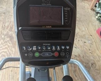 Spirit Fitness Elliptical XF395