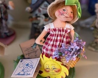 8” 1996-97 Little Mae Flowers Annalee doll