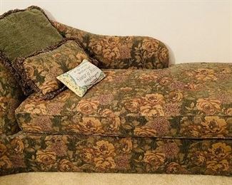 Broyhill Chaise Lounge 