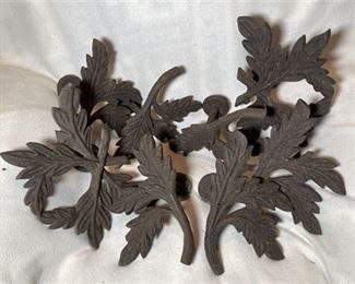 Lot 66 2 Bid(s)
Vintage Cast Iron Curtain Rod Great Oak Rusty Brown Black Leaves: 4 pairs