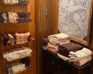 Hand towels, bath towels, 