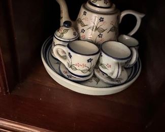 Mini tea set 