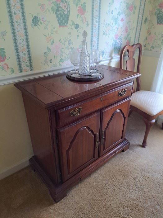 Beautiful buffet and small so great for every home