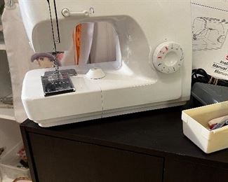 Singer Sewing Machine