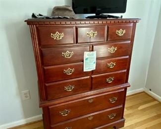 Broyhill chest of drawers.