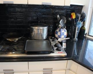 Kitchen wares - small appliances