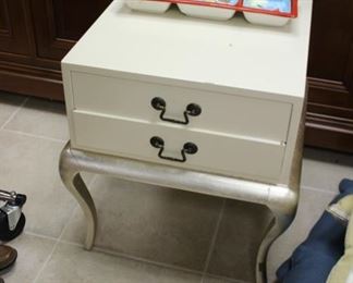 Pair vintage night stands - great painting project!