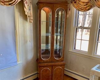Mid Century Curio cabinet 