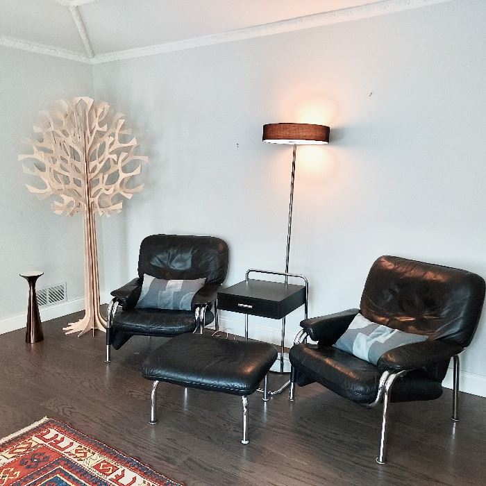 "Eichenberger" Kangaroo Chairs, Finland Wooden Tree