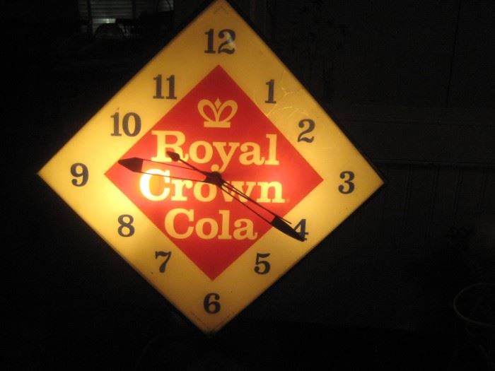 Vtg RC Cola clock    tested   works