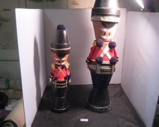 Clay pot toy soldiers