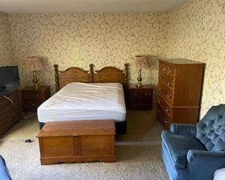 We have antique bedroom sets in excellent condition! Dressers, headboards like new mattresses & more...
